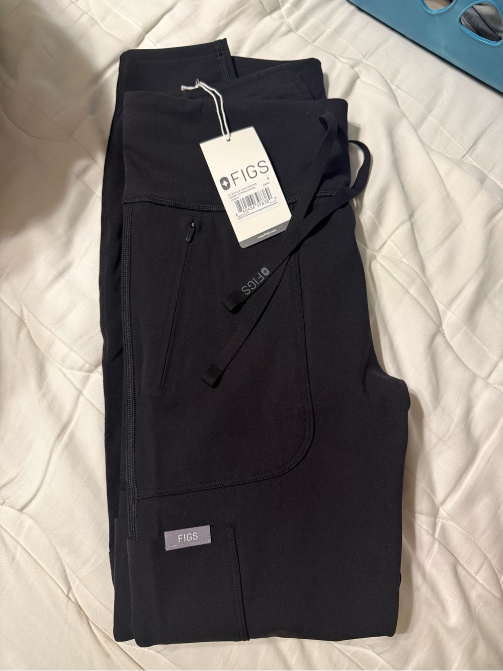 Figs Men's Black Slim Performance Joggers